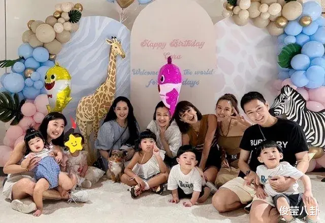 郭碧婷|向太郭碧婷，合影中的隐藏细节！