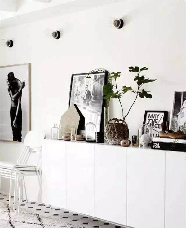 玄关设计别乱来，多有钱都变穷，老师傅告诉你正确做法！