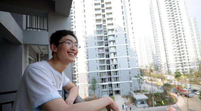 成都|揭秘“灰色”租房乱象:女租客或可用特殊方式抵房租?你怎么看?