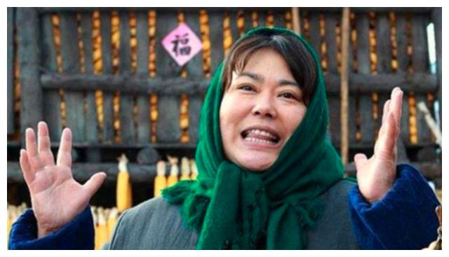 李菁菁|演员李菁菁:三婚三离,50岁下嫁小22岁圈外男友后,怎样了