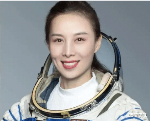 女性宇航员在太空上怎么保护隐私?如何满足其他生活需求?