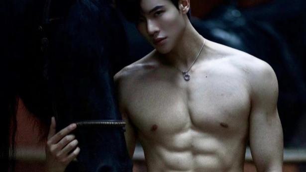 千金丫环|《千金丫环》被删减：3段番外既甜又欲，代高政胸肌腹肌简直完美