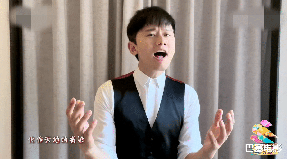 赵丽颖|五四晚会:千玺成熟了,关晓彤妆容撞型鞠婧祎,赵丽颖变化好大