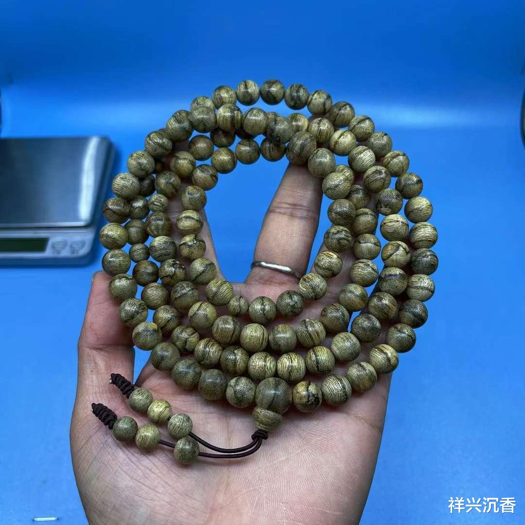 玉雕|佩戴沉香串珠有什么益处?