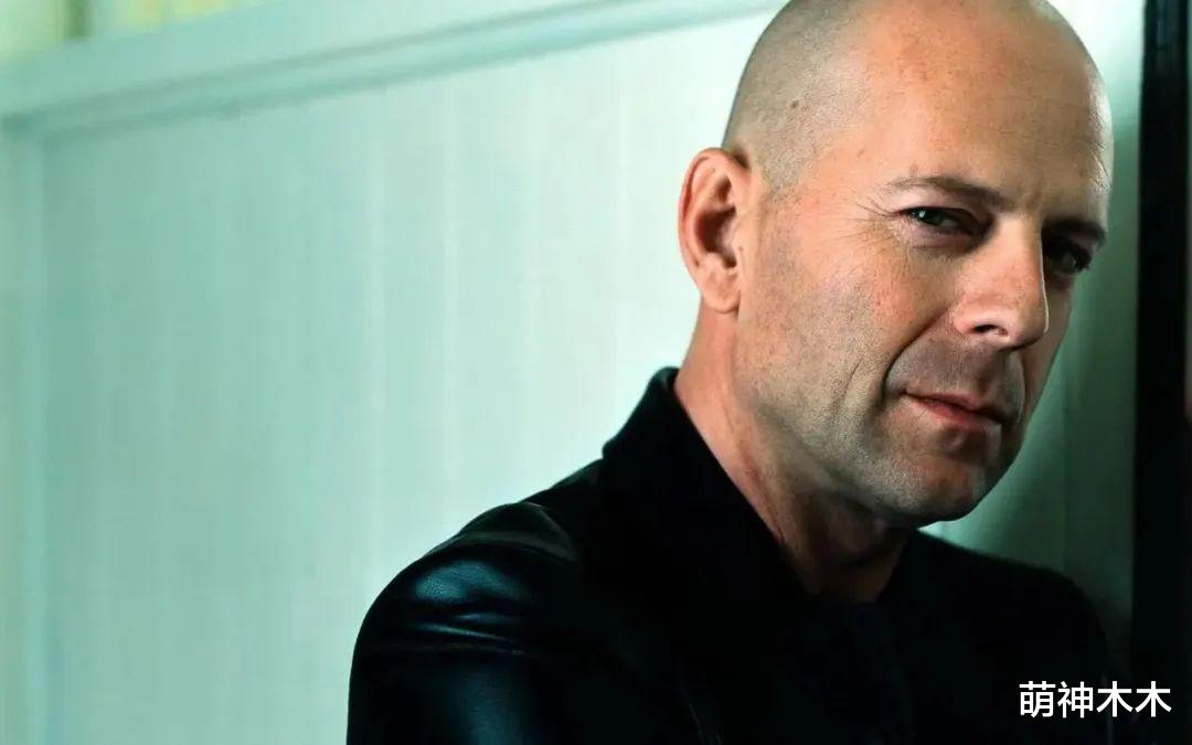 布鲁斯·威利斯|失语症病情恶化!史泰龙曝布鲁斯·威利斯近况:已无法流畅沟通