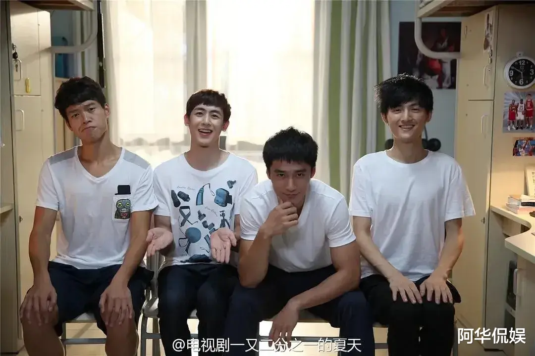 J.K.罗琳|酒驾辱华被封杀，这么快就复出捞金了？