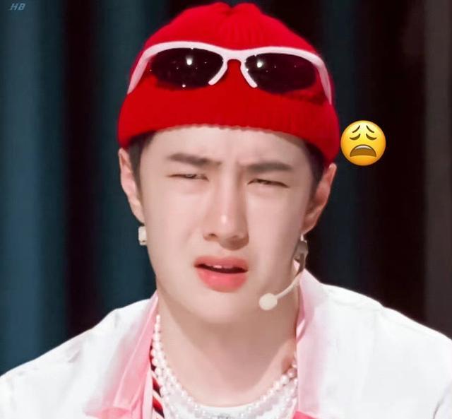 王一博|这就是街舞中的王一博，点评精准又到位，鼓励舞者爹味十足