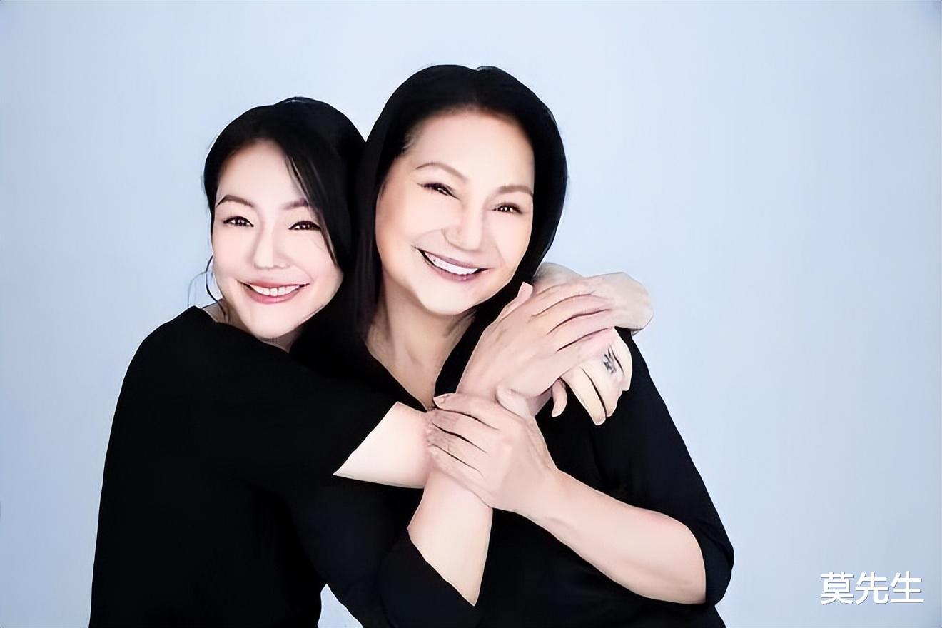 汪小菲|汪小菲张颖颖正式官宣，给大S留下7个大瓜，一个比一个匪夷所思