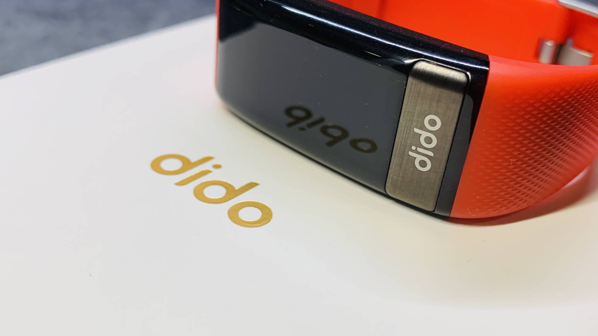 智能手环|今年618,入手Y1血压心电智能手环送爸妈