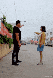 王宝强|“为什么要背叛王宝强?兄弟你睁大眼睛看看她是谁啊”