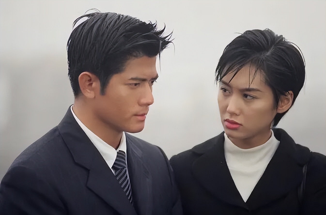 香港小姐|《廉政狙击》再出金童玉女组合，港姐亚军能否成为下一个朱茵