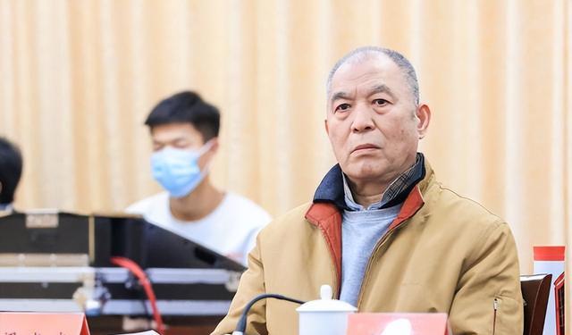 迎合是没有出路的，某些人该醒醒了！感谢《人世间》编剧的清醒