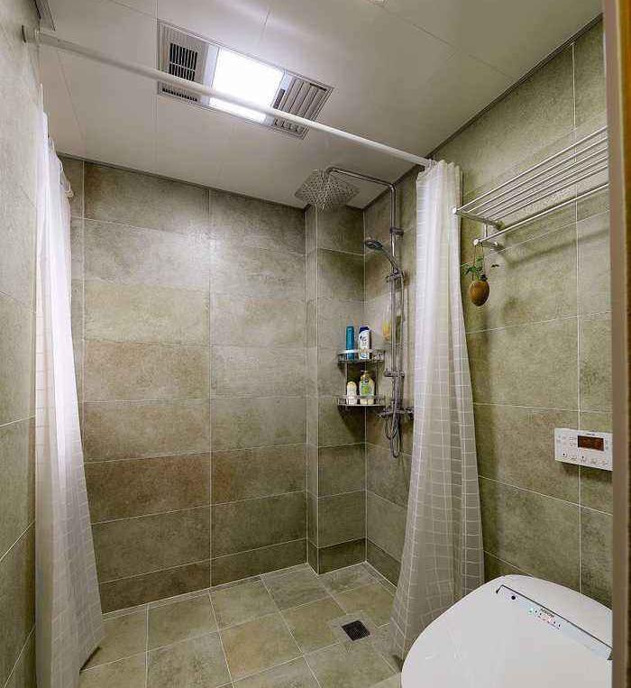 卫生间顶面用铝扣板好,还是石膏板好?看看你家适合哪种