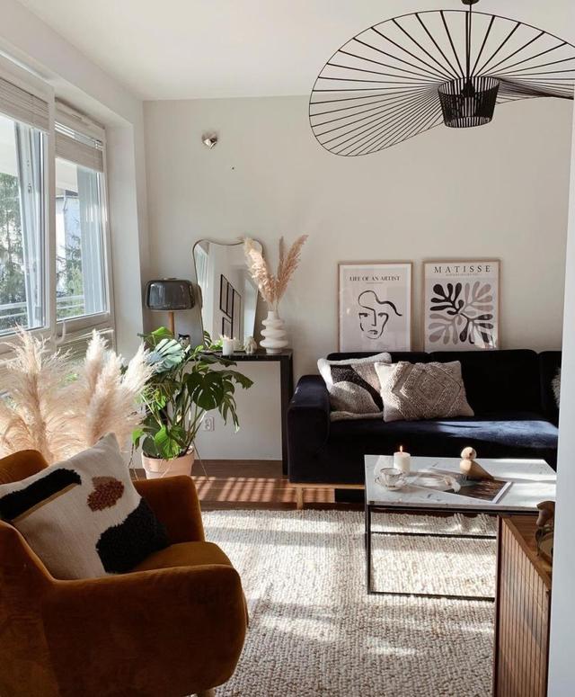 生活不是非白即黑,用温柔原木色来映衬,这个家的配色太爱了