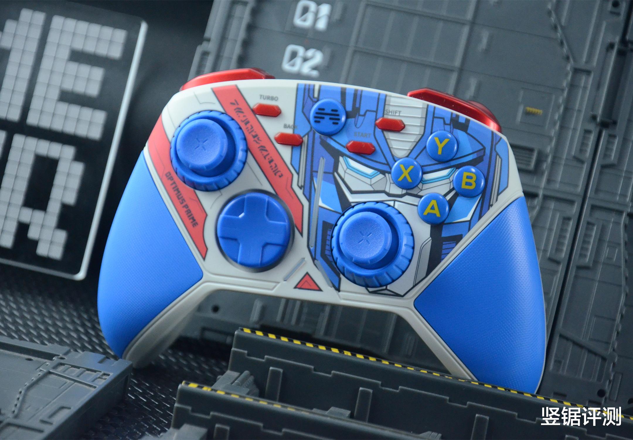 变形金刚|拥有“变速旋钮”的国产游戏手柄:北通阿修罗3变形金刚限定版评测