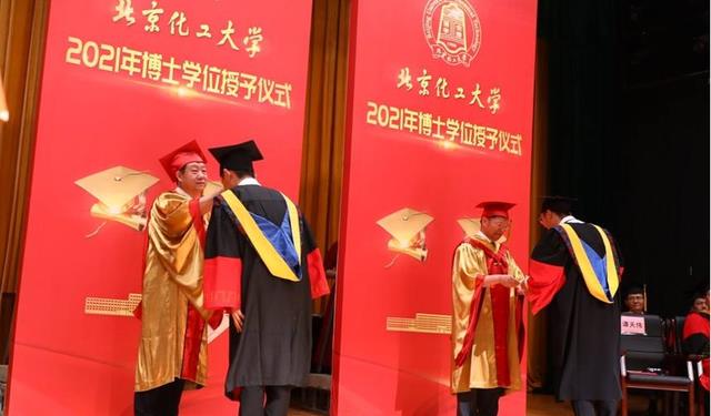 高校|研究生迎来“调整”，部分高校于22年开始实行，毕业时间更充裕了
