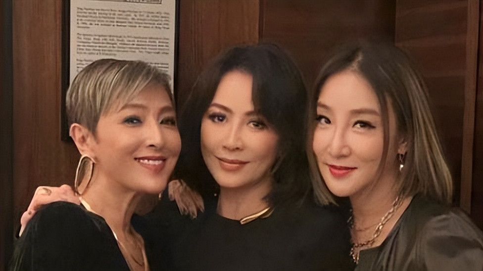 刘嘉玲|刘嘉玲与富豪姐妹聚餐，一盘白松露价值十几万，营养餐真奢华