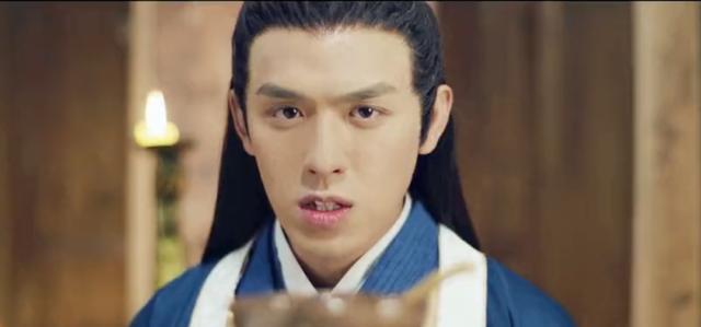 柳岩|柳岩新戏又变美了，剧中主动献吻胖男配，男方发福身材引争议