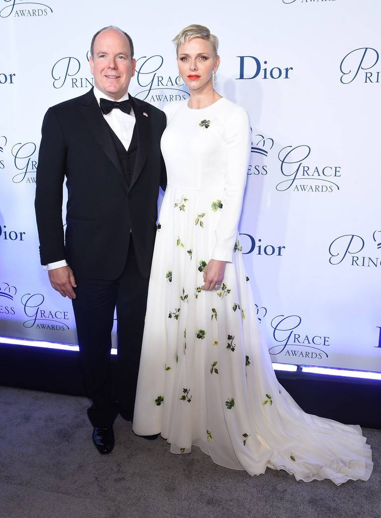 夏琳|为什么夏琳王妃看起来总是那么的伤感，这或许和她的经历有关？