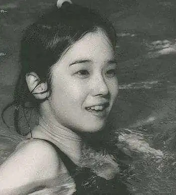 韩慧景|痴迷整容15年,把脸整成“电风扇”后遗症明显,韩慧景后悔了吗?