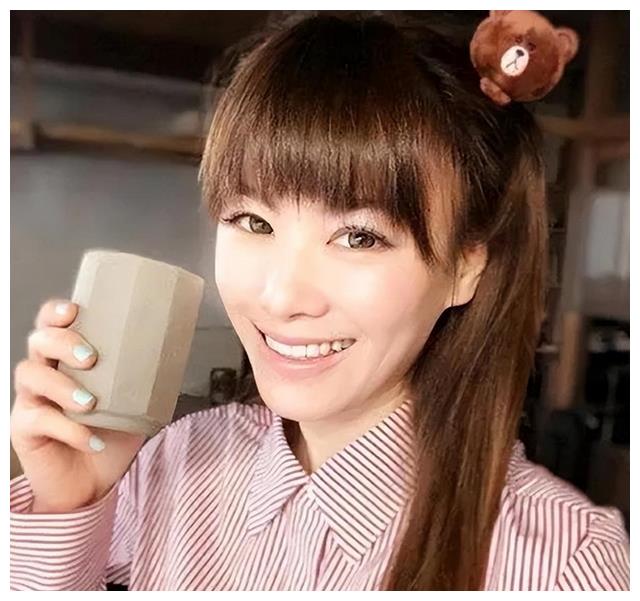 万蒂妮|上海主持人万蒂妮:性格直爽,曾在节目上保护凤姐,现状如何?