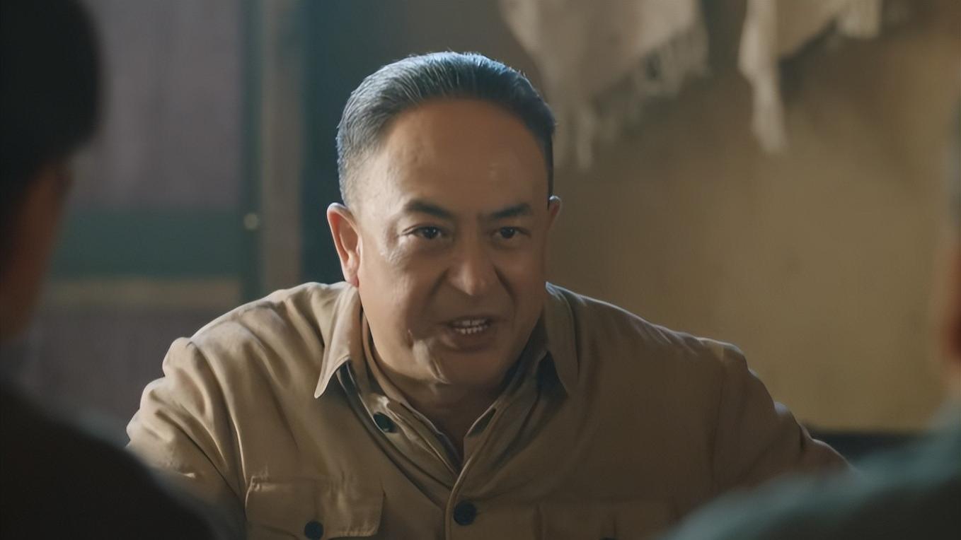 回来的女儿|《破晓东方》和《回来的女儿》各追2集：一个已弃剧，一个看上瘾