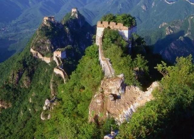 上海市|北京一处很少见的长城，由于地势陡峭，从来没有向公众开放过