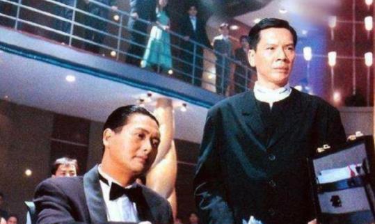 向华强|向华强寿宴有多壕?梅艳芳张国荣“复活”献唱,这4人却不给面子