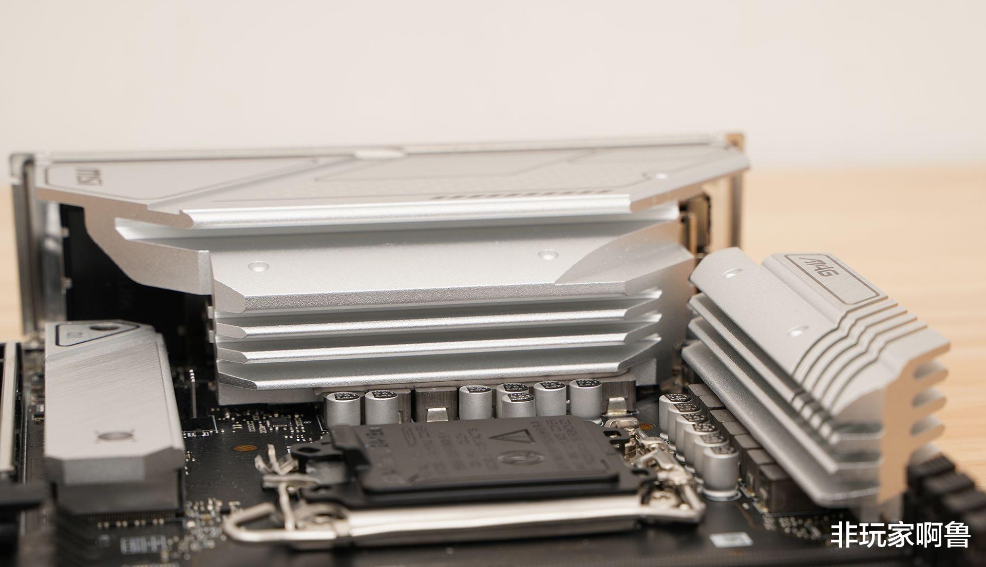 CPU|2022中高端处理器选谁好?i5 12600KF大战R7 5800X