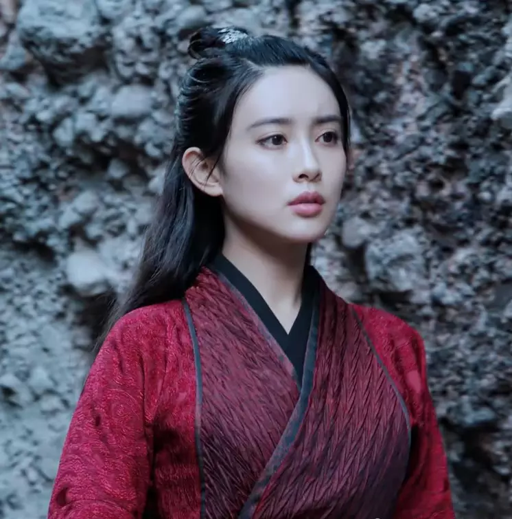 倪妮|凭“一己之力”摧毁整部剧,“带资入组”强硬加戏,连人带剧毁了