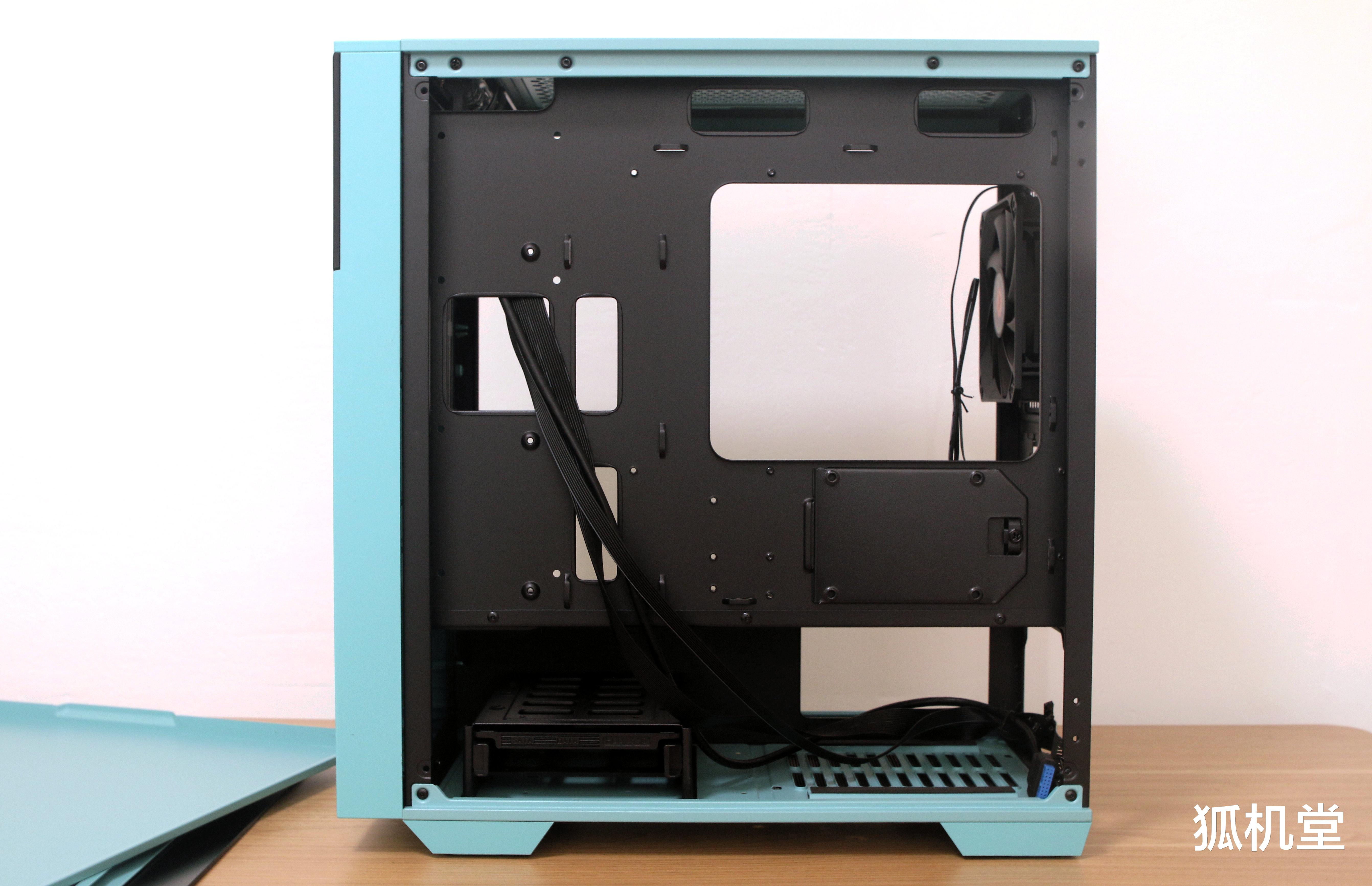 机箱|来自Tt（Thermaltake）的装机四件套，这个618装机就选它们了