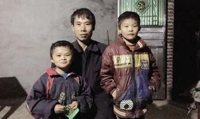 机器人|12岁小马云现状：辍学直播带货，彻底沦为赚钱工具该由谁来买单