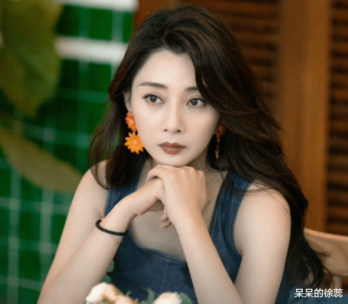 殷桃|儿子儿媳妇来袭,殷桃放飞自我,在《中餐厅》整出新名堂!