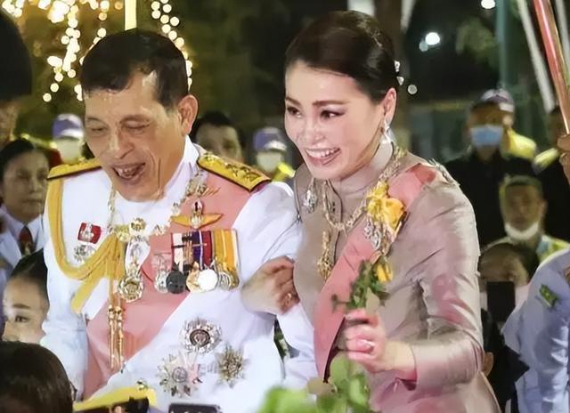 苏提达|提帮功“厚积薄发”展现锋芒,同台苏提达保持距离,彰显出高情商