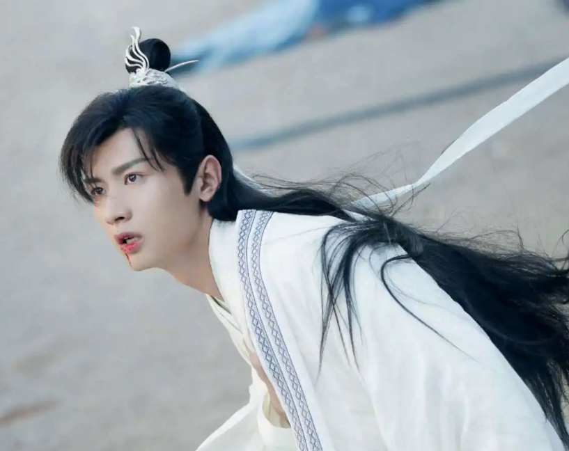 赵露思|网传《神隐》筹拍,拟定女主是赵露思,男主人选剧粉很满意