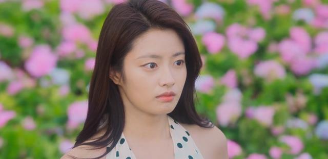 言承旭|言承旭《夏花》够“狠”,男女主年龄差21岁,学生妹倒追洗头叔?