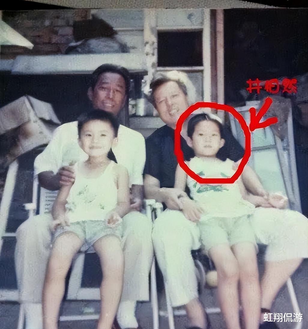 井柏然|坐拥粉丝千万的当红小生，出生仅28天就被父母抛弃，靠奶奶捡废品养大！