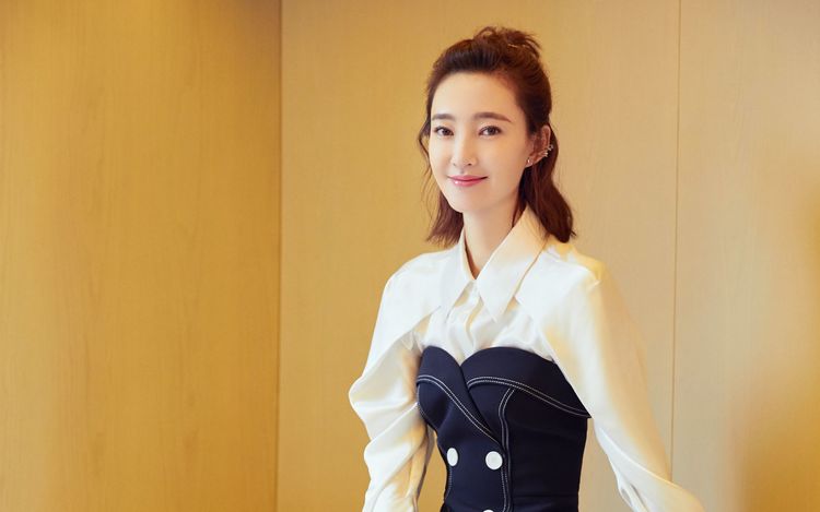 王丽坤|王丽坤败光好感？跟于和伟通宵打麻将，让乔振宇背负多年骂名