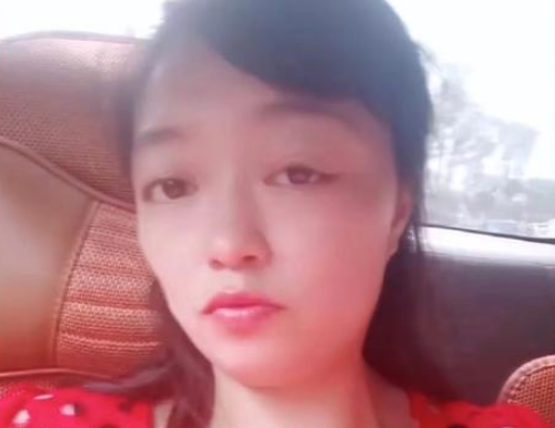 男子外出赚钱养家,妻子却和别人偷偷生娃,妻子:我是有苦衷的