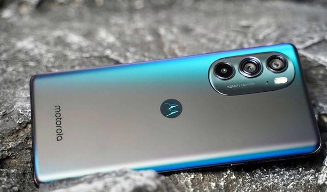 摩托罗拉|摩托罗拉全力冲击，5400mAh新机量产！8+256G放在2199