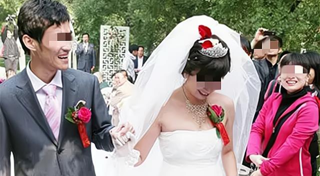 案例：妻子嫌弃丈夫不洗脚，婚姻产生裂痕，醉酒后出轨引发血案