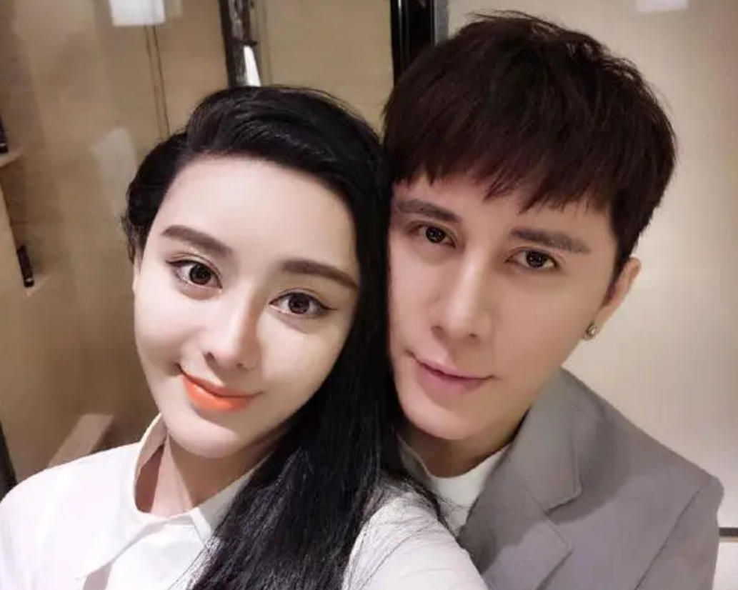 何承熹|何承熹:花800万整容成范冰冰,嫁给主刀医生后,如今怎么样了?