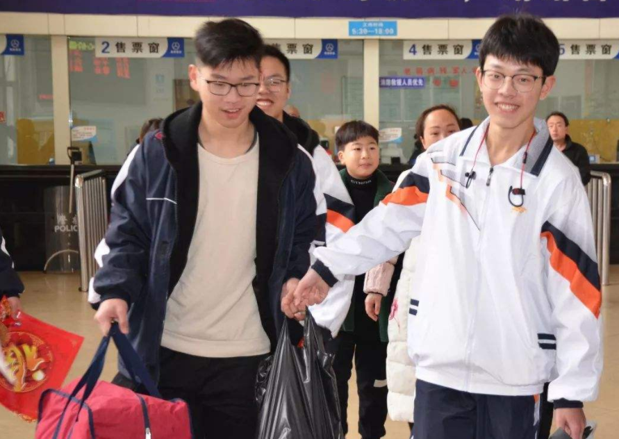 物理|高考模式有变化，两门科目被“打入冷宫”，老师也跟着“失宠”了