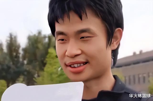 深圳市|韦东奕的“个人简历”仅4行字，最简单的描述