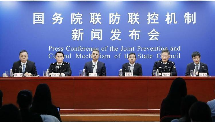 核酸检测造假问题后，越挖源头越离谱，入住方舱都“明码标价”了