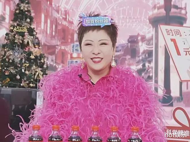 向太|向太首播阵容大，众明星助力，每分钟送手机，风头人气盖过张兰