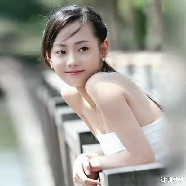 女孩|娱乐圈就是个大染缸，跳进来的这5个女孩，个个都变了样