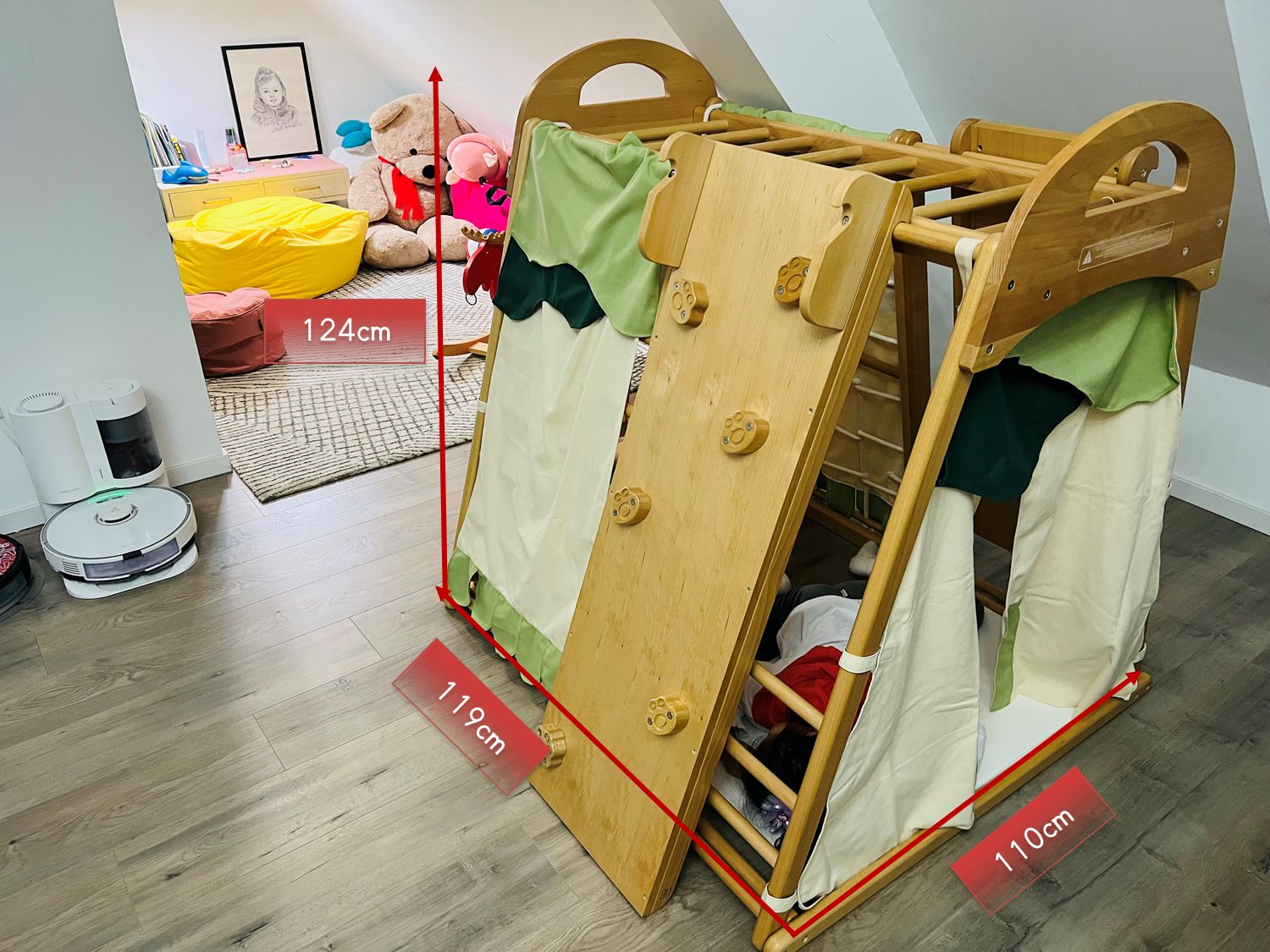 斜顶鸡肋空间变废为宝！儿童多功能活动区，啥啥都有