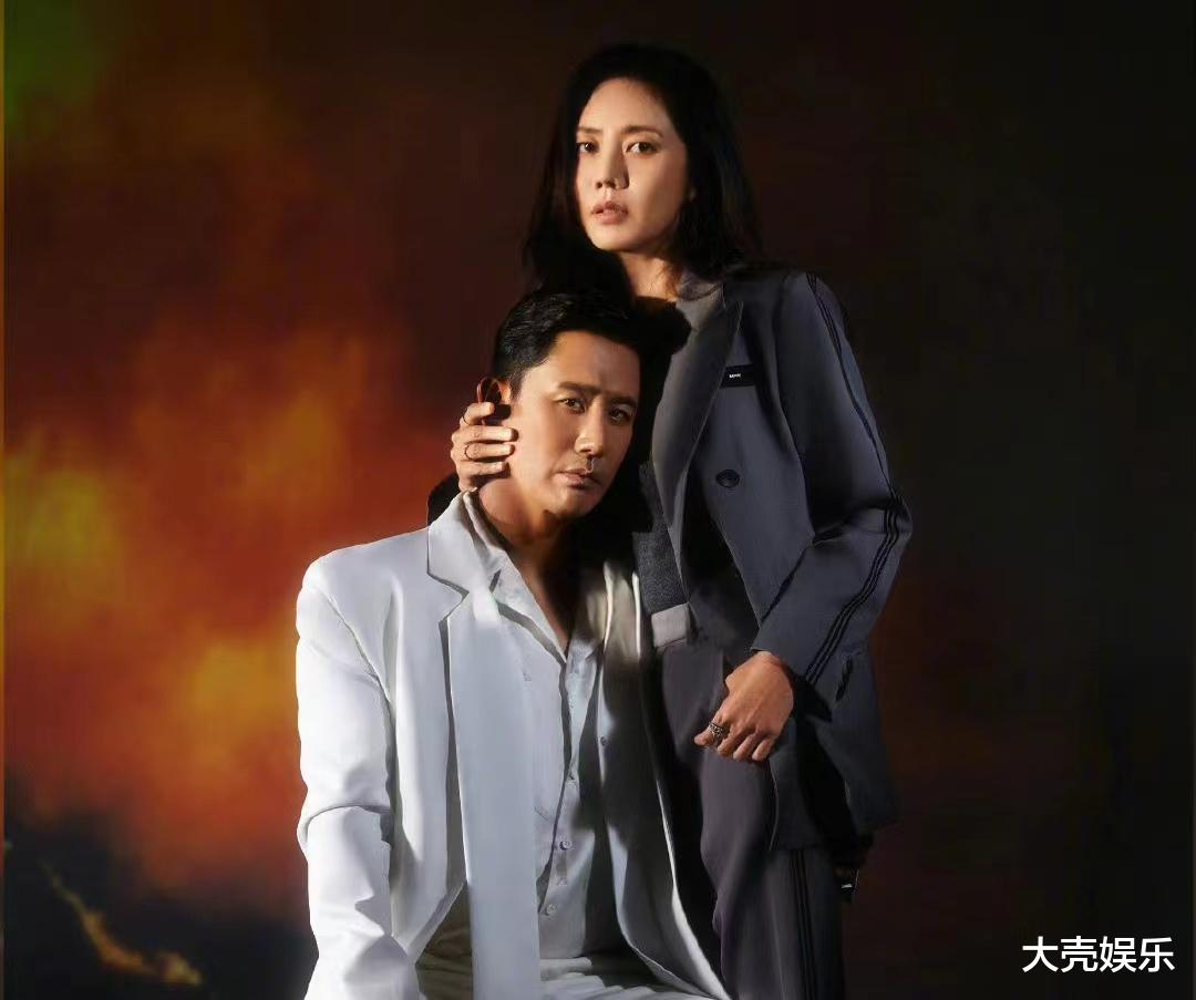 黄圣依|众明星发文庆祝七夕节，杨子黄圣依隔空秀恩爱，秦岚收到特殊礼物