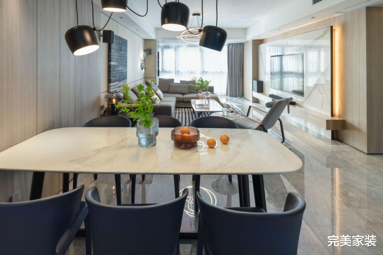 购房置业|南京55岁独居阿姨的精彩生活，独享120㎡，小日子真舒坦